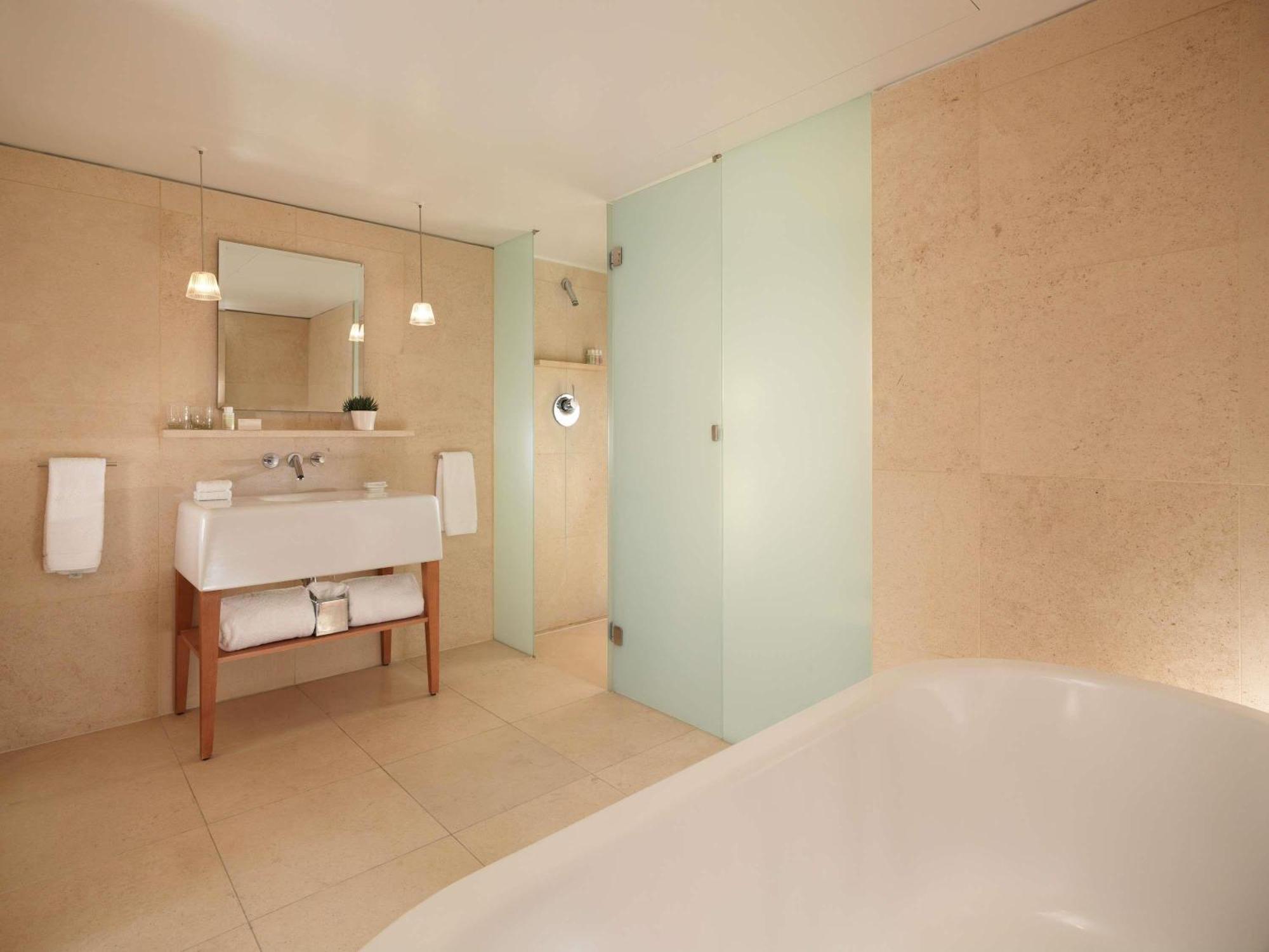 Loft Junior King Suite