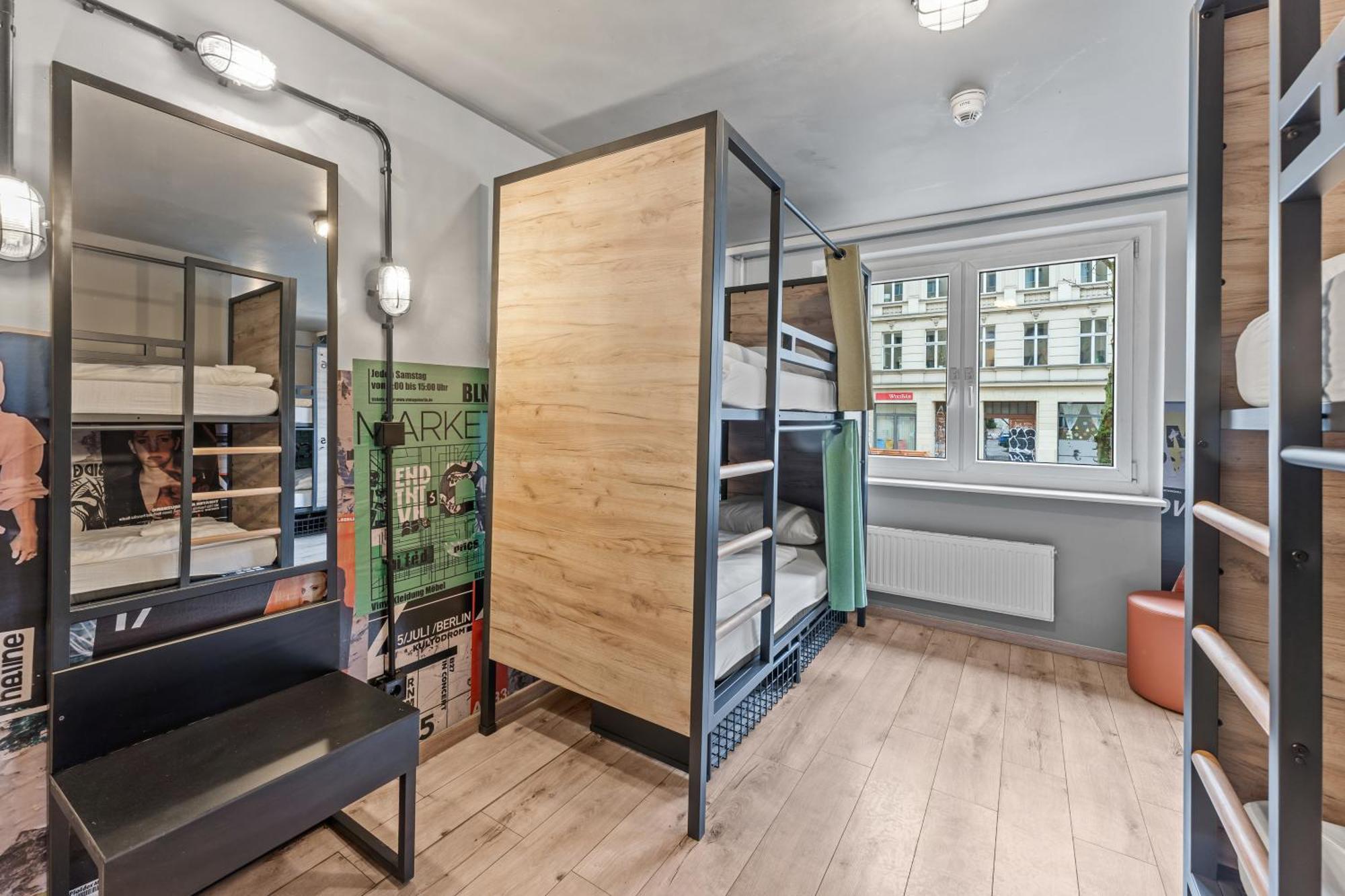 Bett im 6-Bett-Schlafsaal