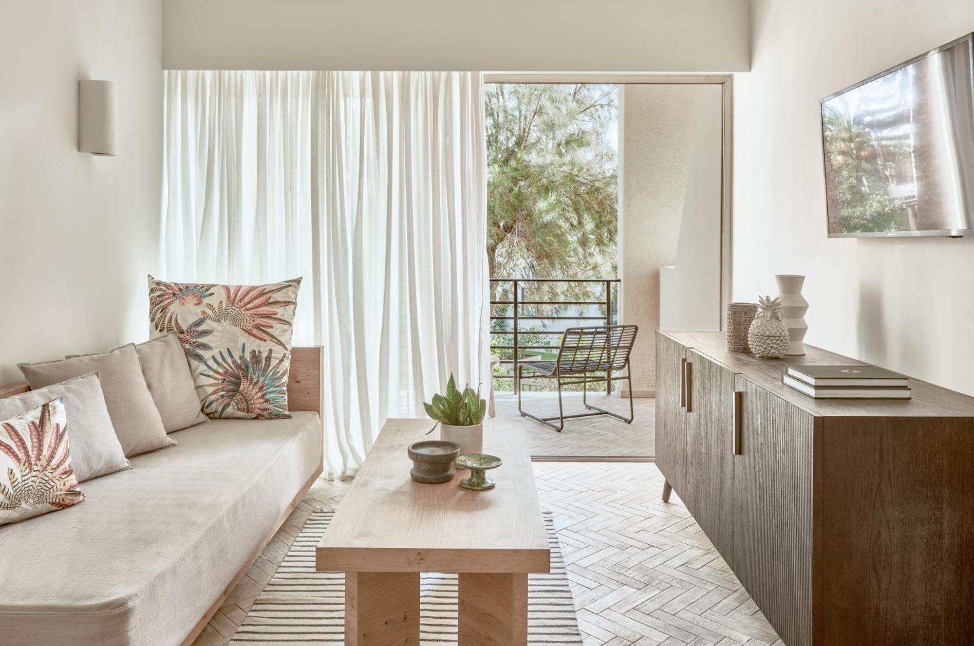One-Bedroom Suite