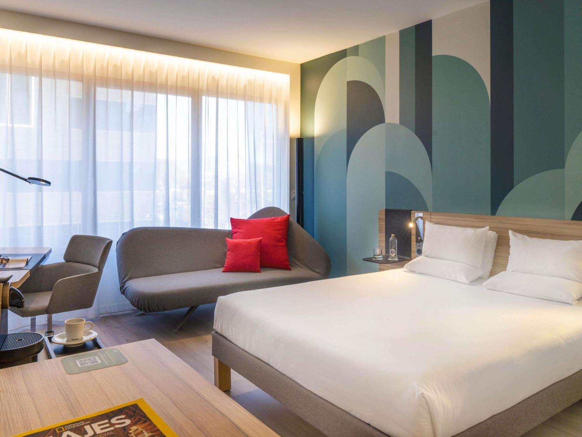 Superior Zimmer mit Queensize-Bett – Plaza-Gebäude