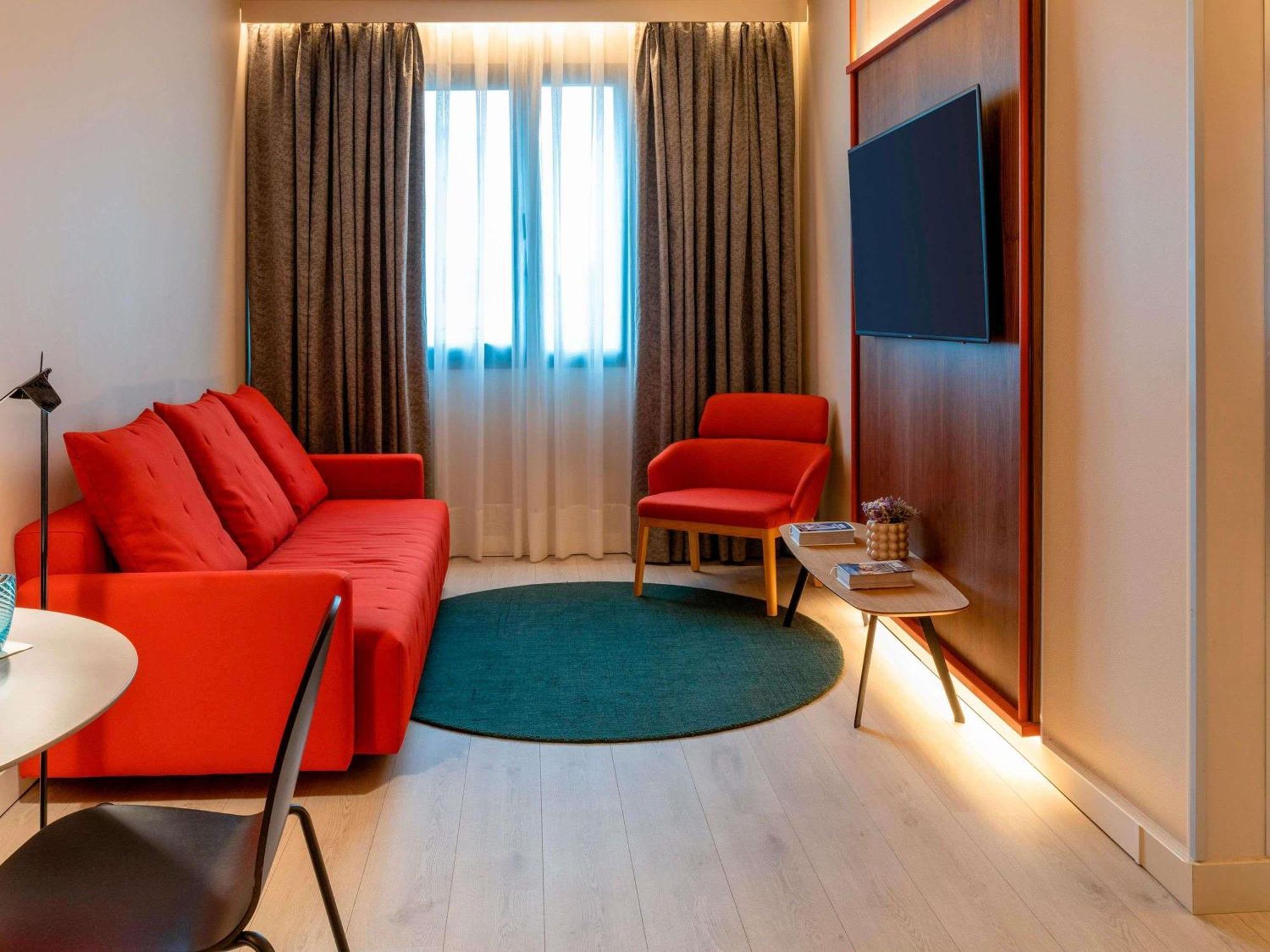 Executive Room Lounge