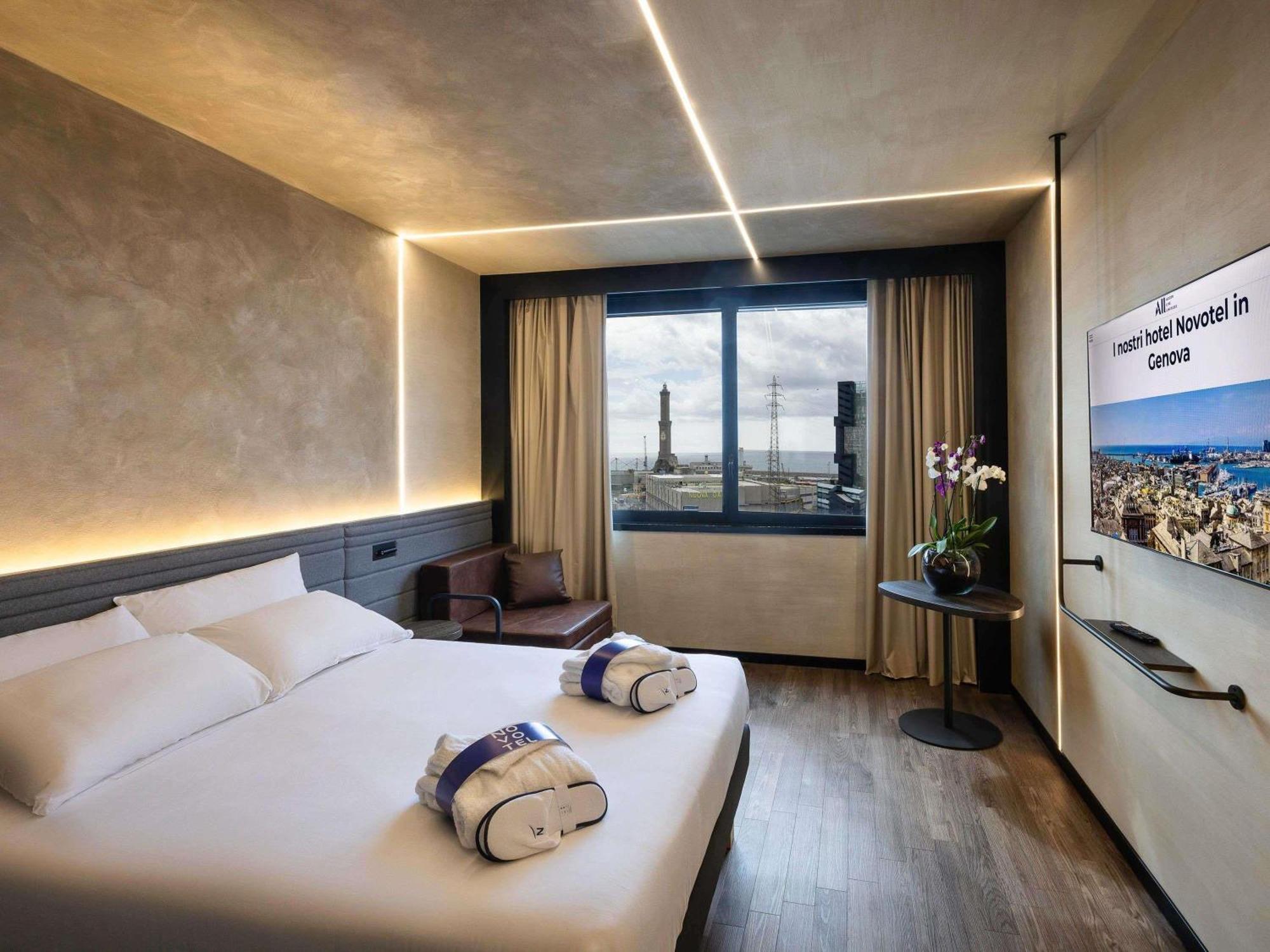 Deluxe Apartment with One Double Ded and Sofa