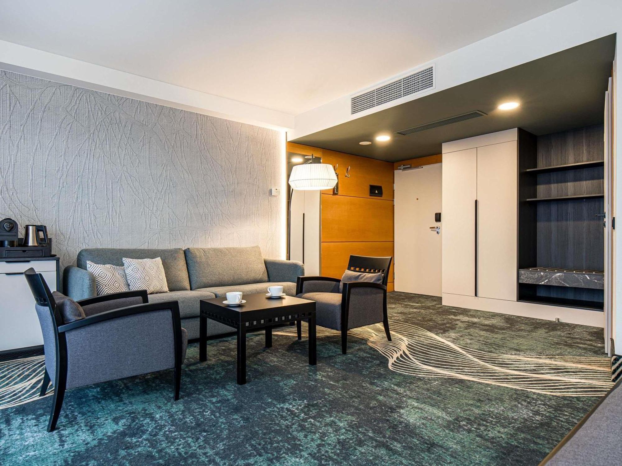 Classic Superior Double or Twin Room (Zip Beds) with Sofa Bed and SPA Access