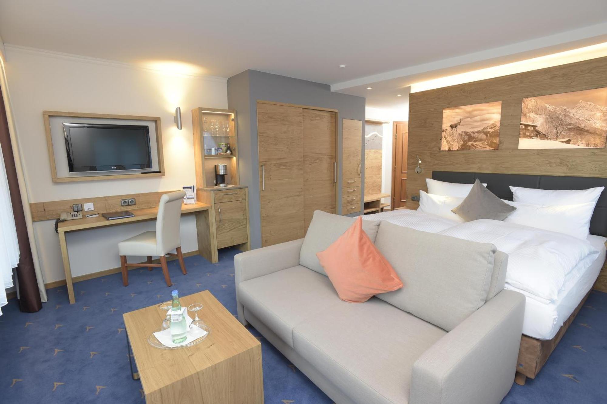 Deluxe Doppelzimmer mit Panoramablick auf die Berge