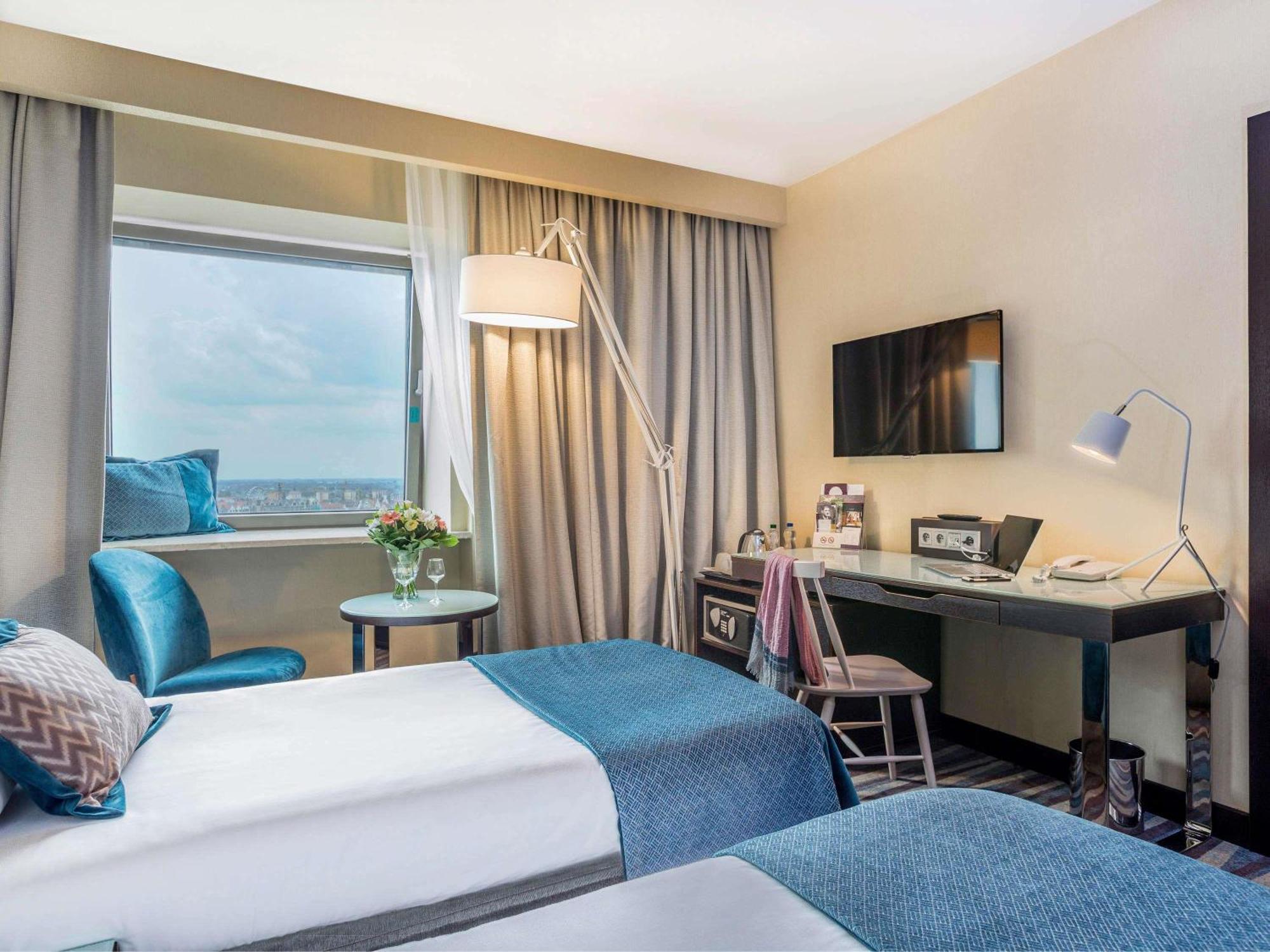 Standard Twin Room City View