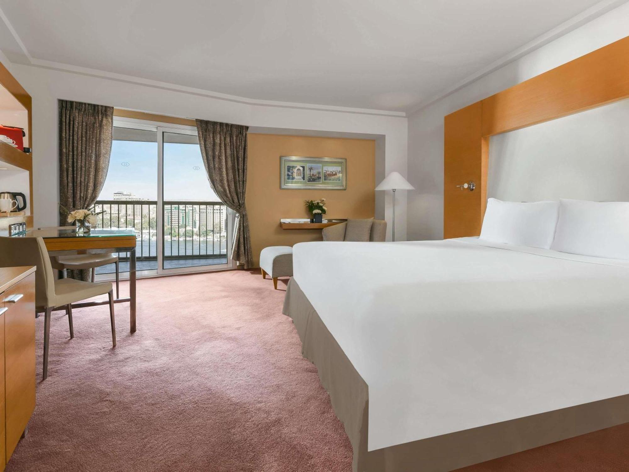 Luxe Kamer met Kingsize Bed, Toegang tot Club Millesime en Volledig Uitzicht op de Nijl
