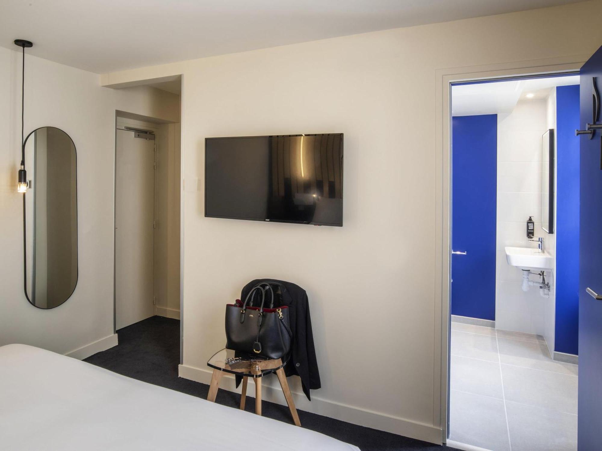 Standard Room Large Bed