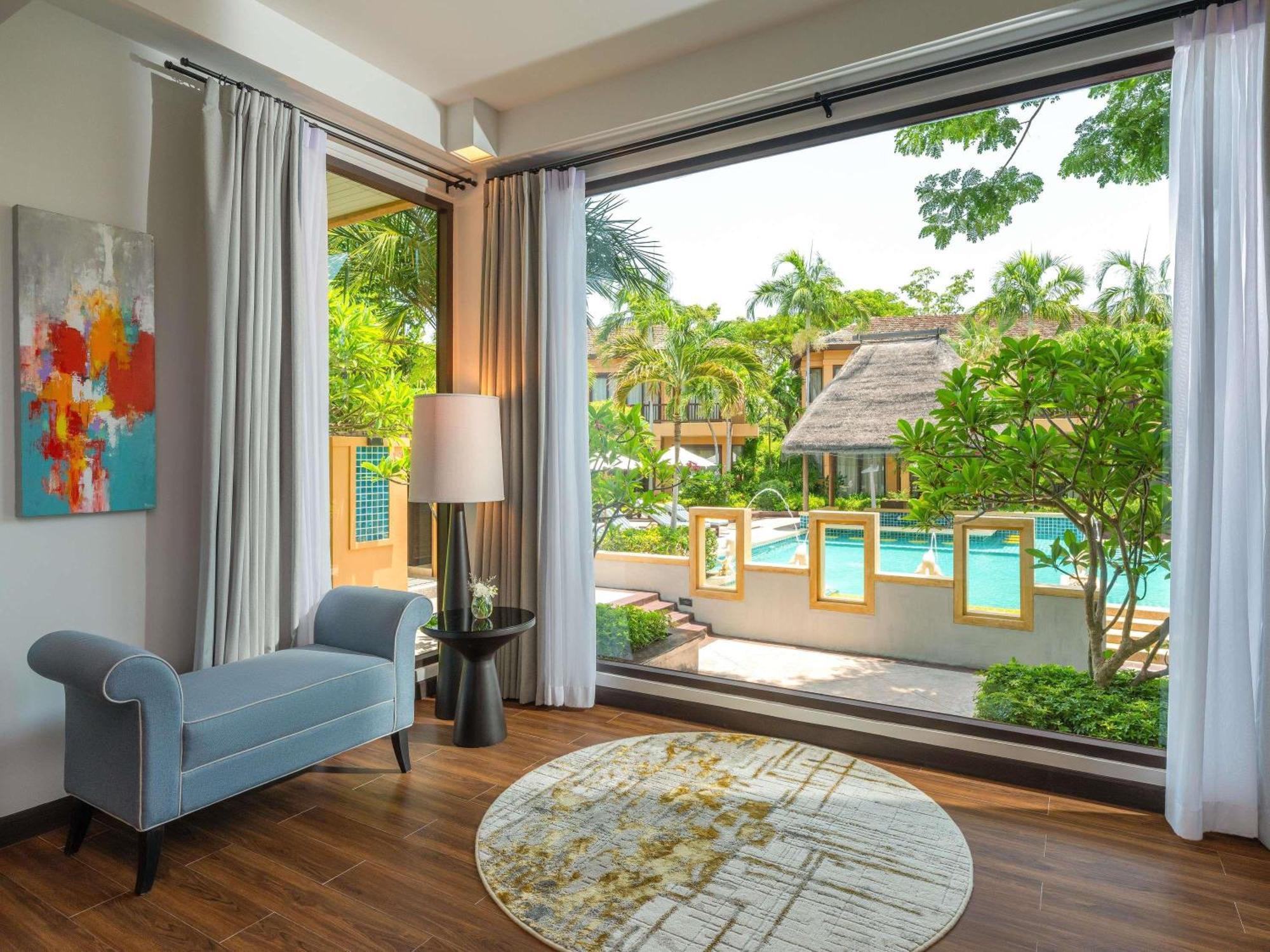 Premium Junior King Suite