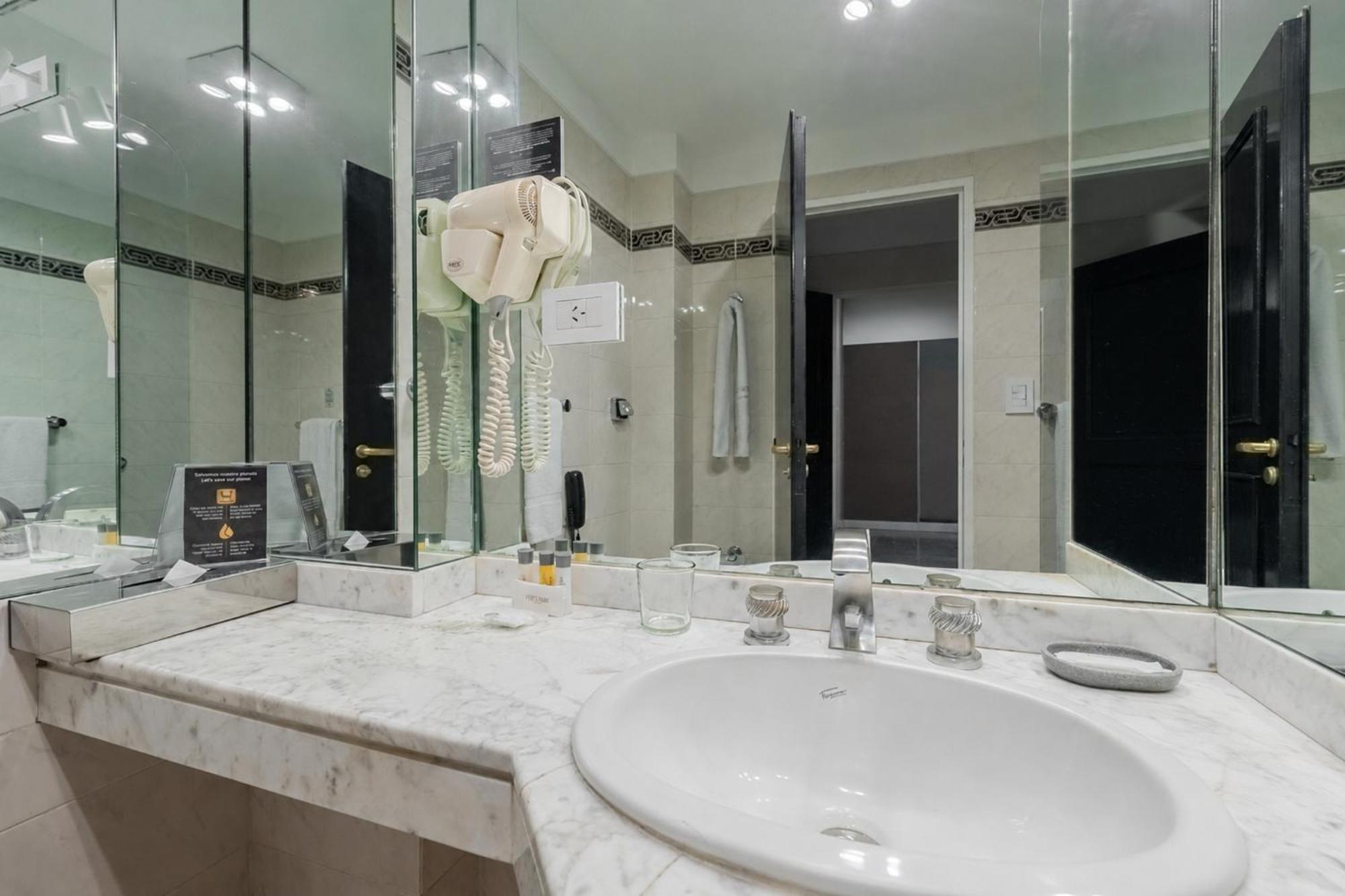 Premier Suite