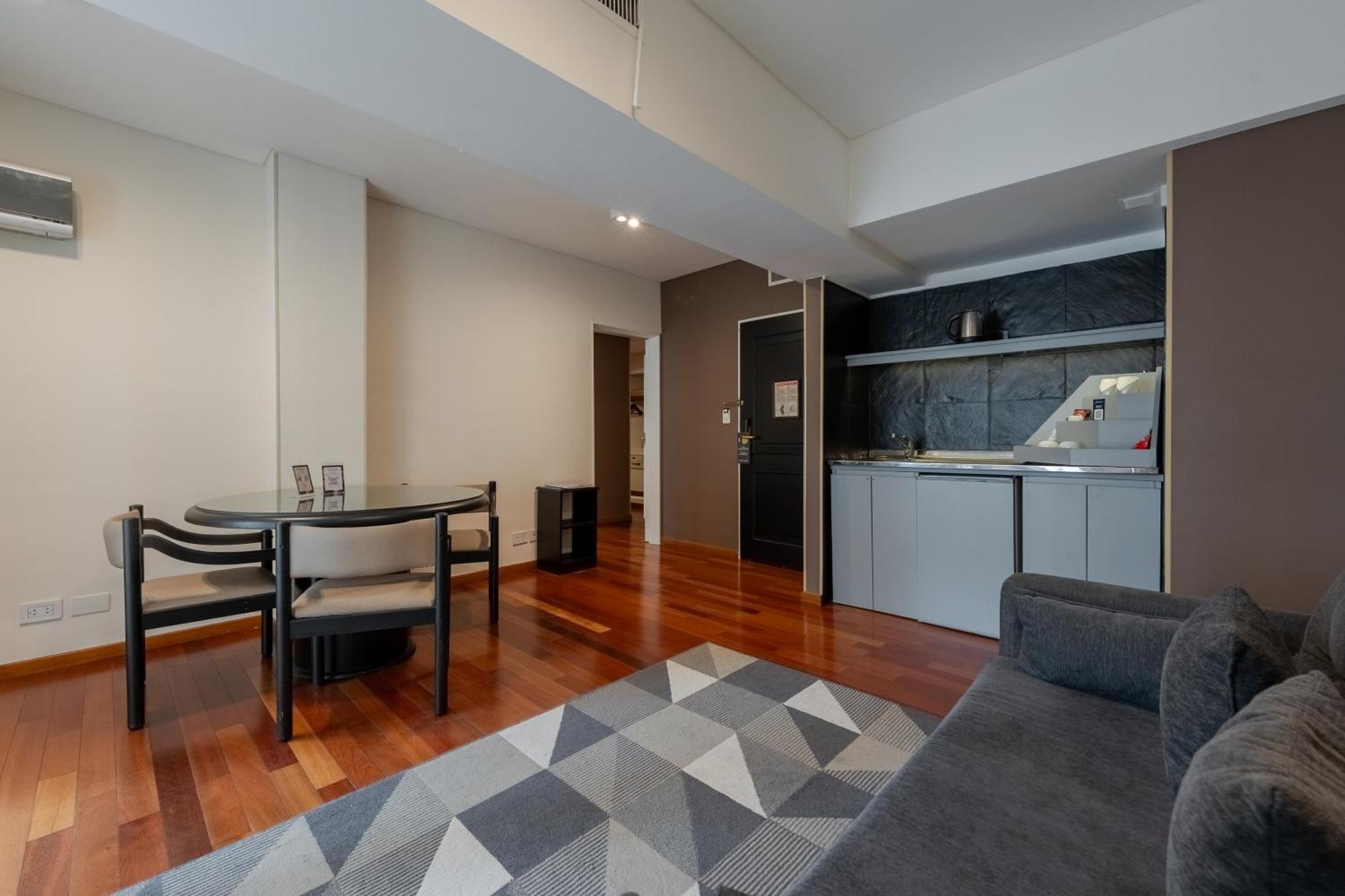 Premier Suite