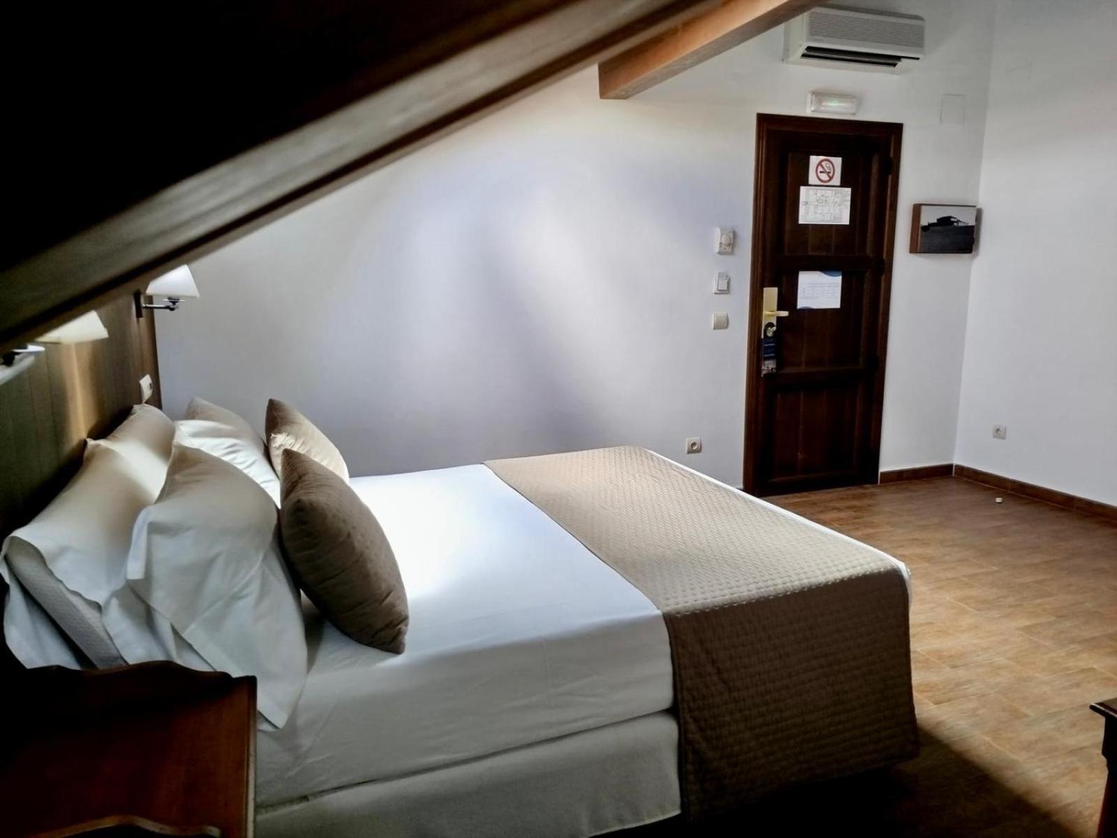 Confort Skylight Room