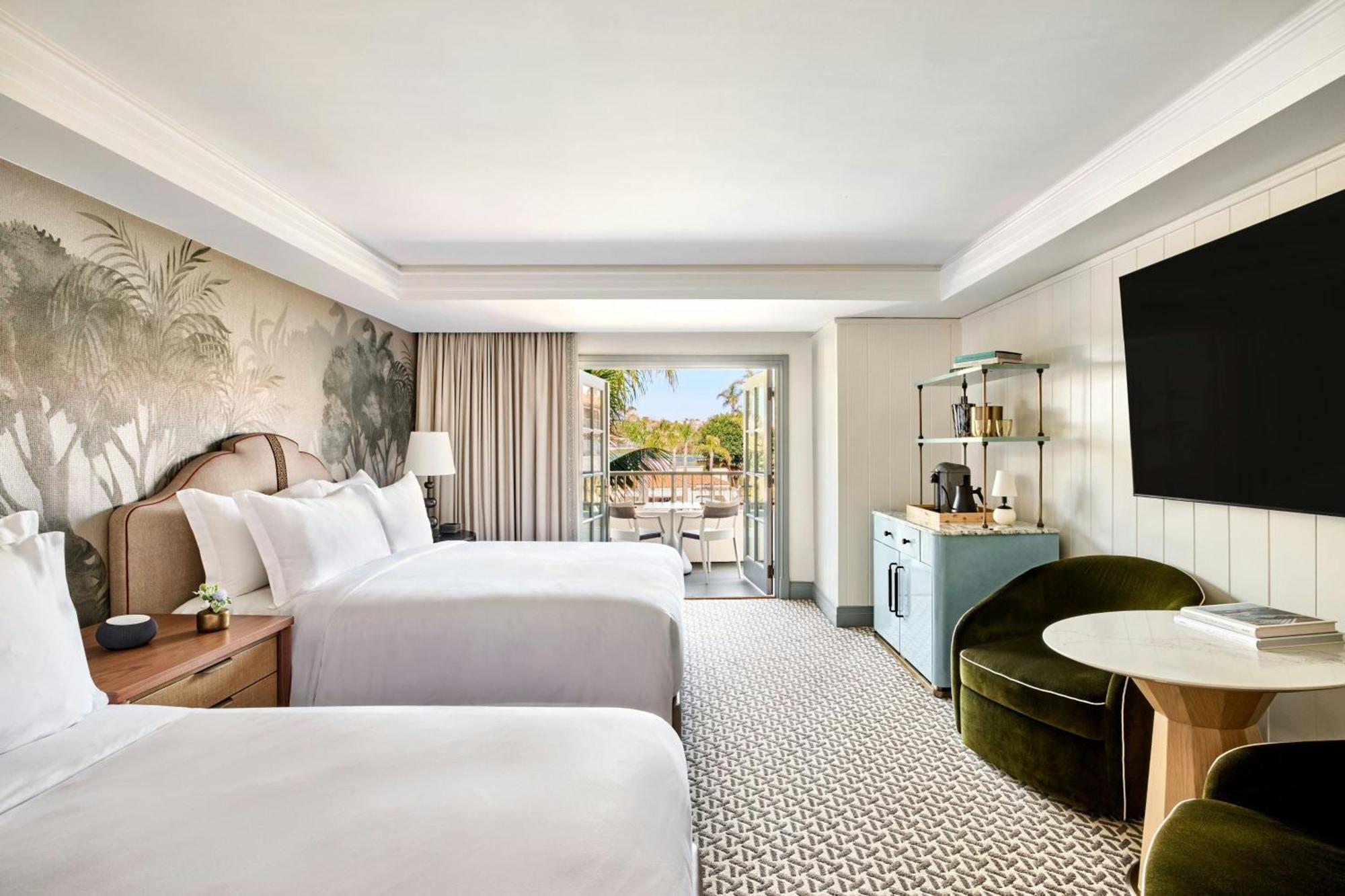 Double Room with Two Double Beds with Garden View
