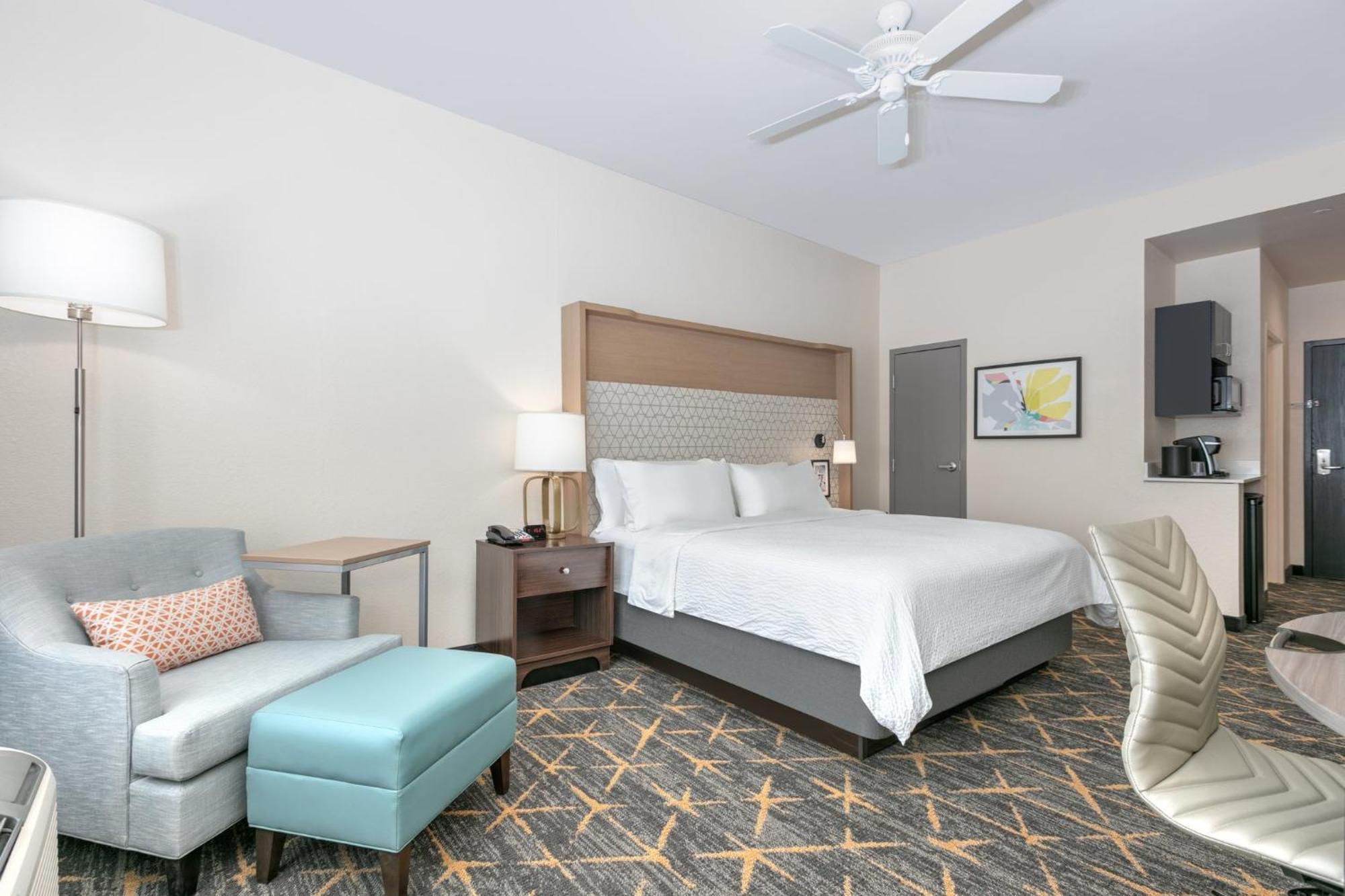 Standard King Room