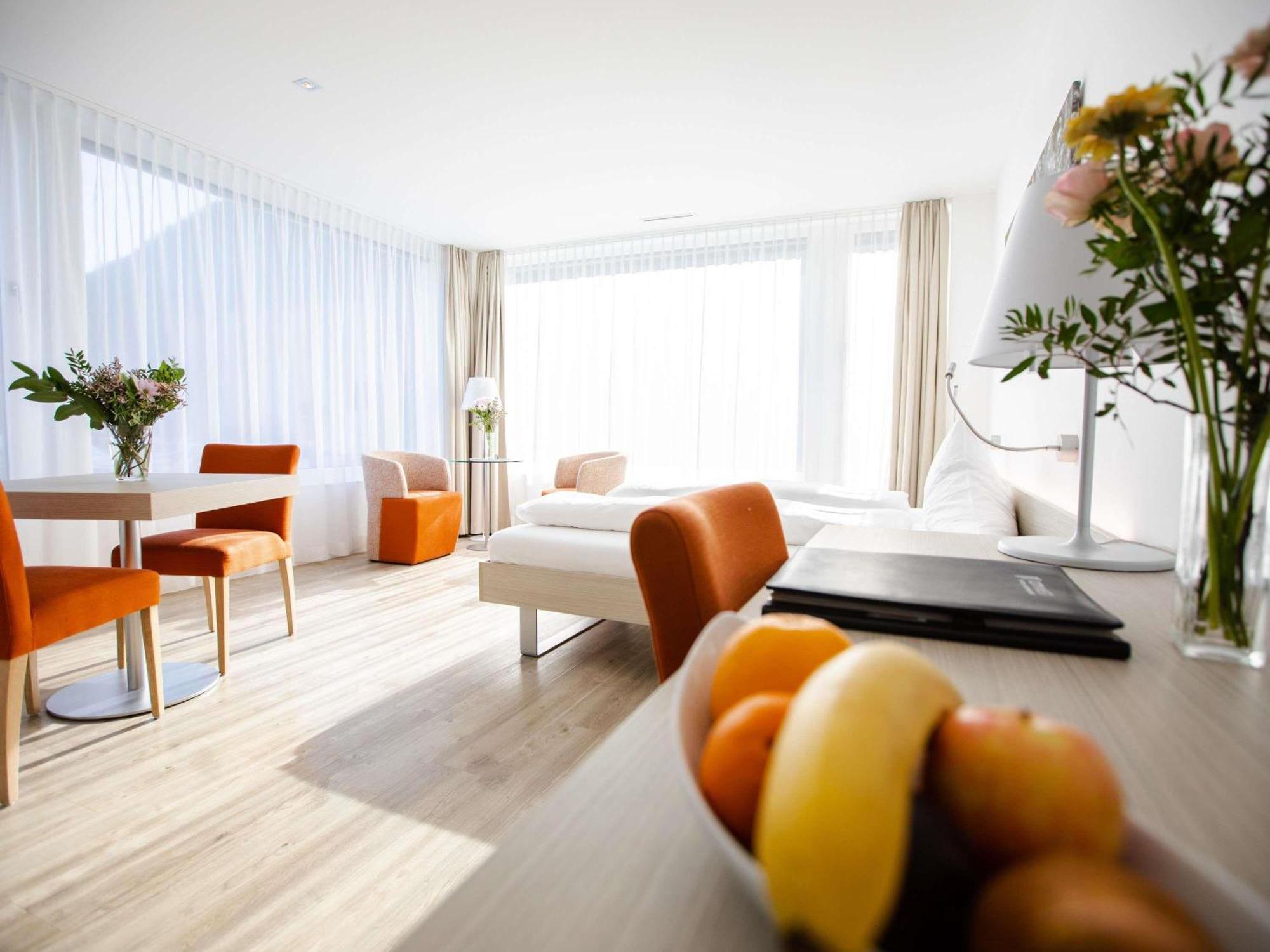 Deluxe Room Mountain View