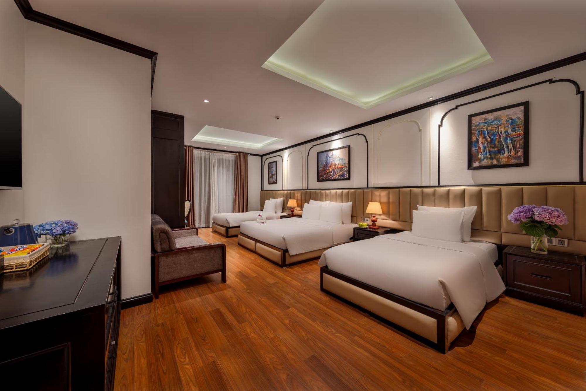 Family Suite with Balcony