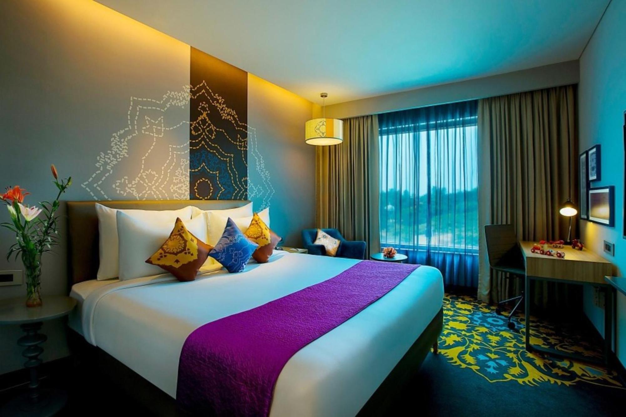 Deluxe King, Indian Evening Tea, -20% on FnSB & SPA, 1+1 on IMFL at Silk Bar/Galleria