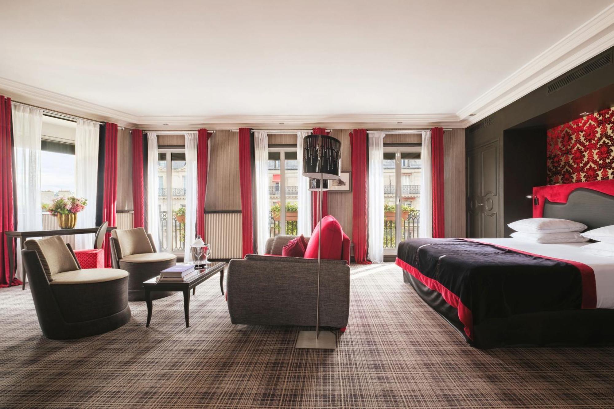 Junior Suite Opera View Balcony