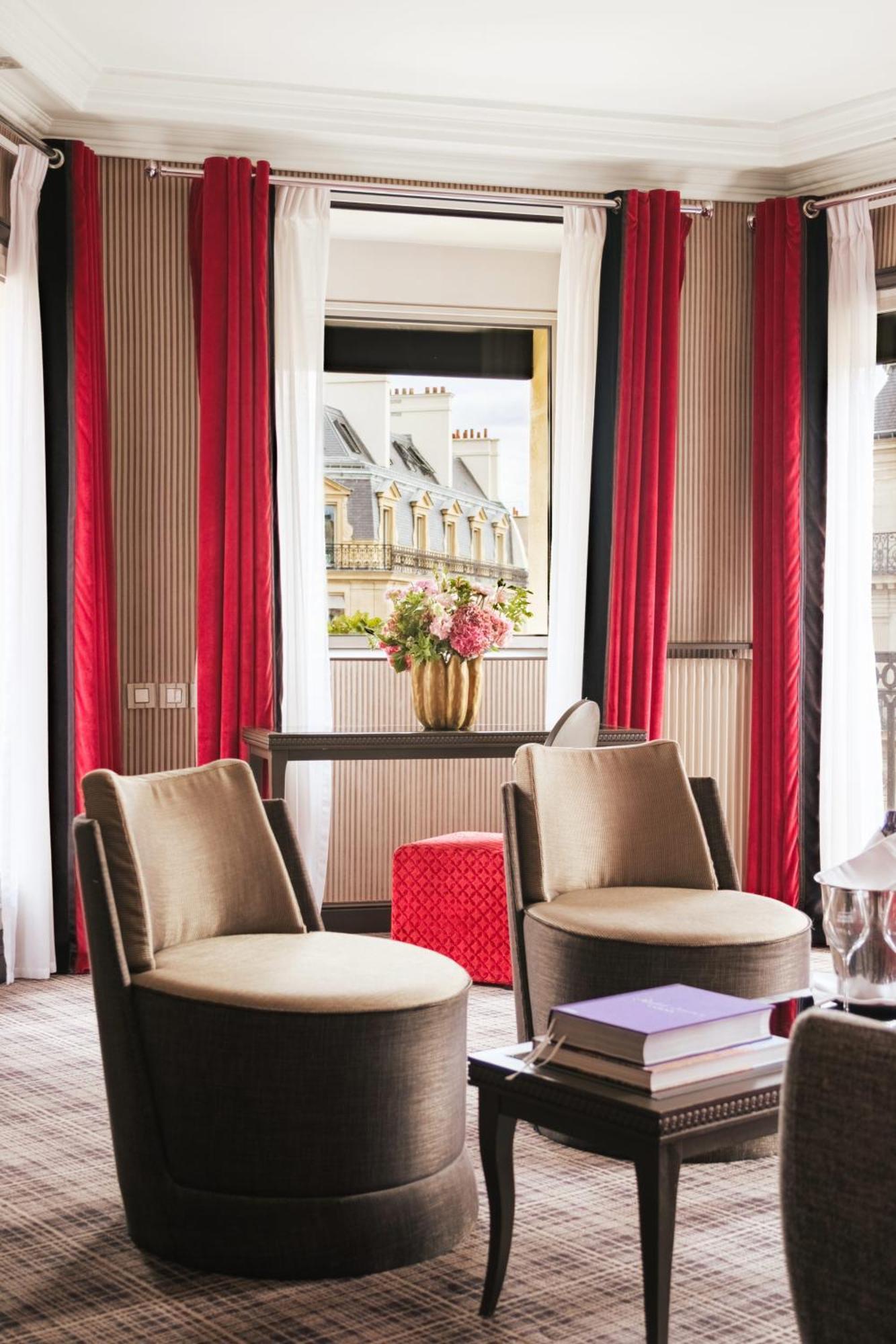 Junior Suite Opera View Balcony