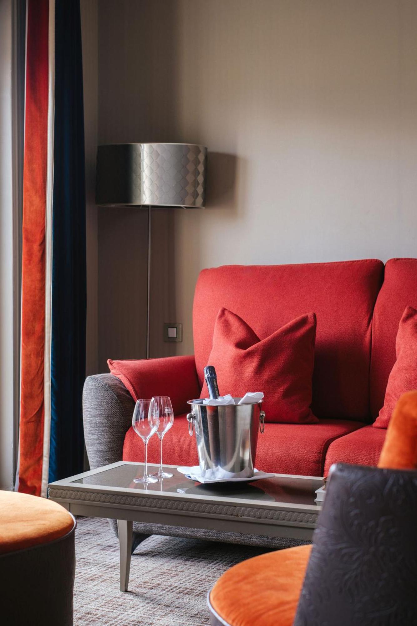 Suite Opera View Balcony