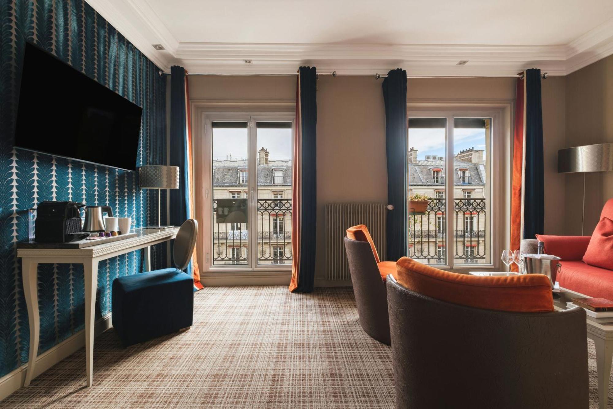 Suite Opera View Balcony