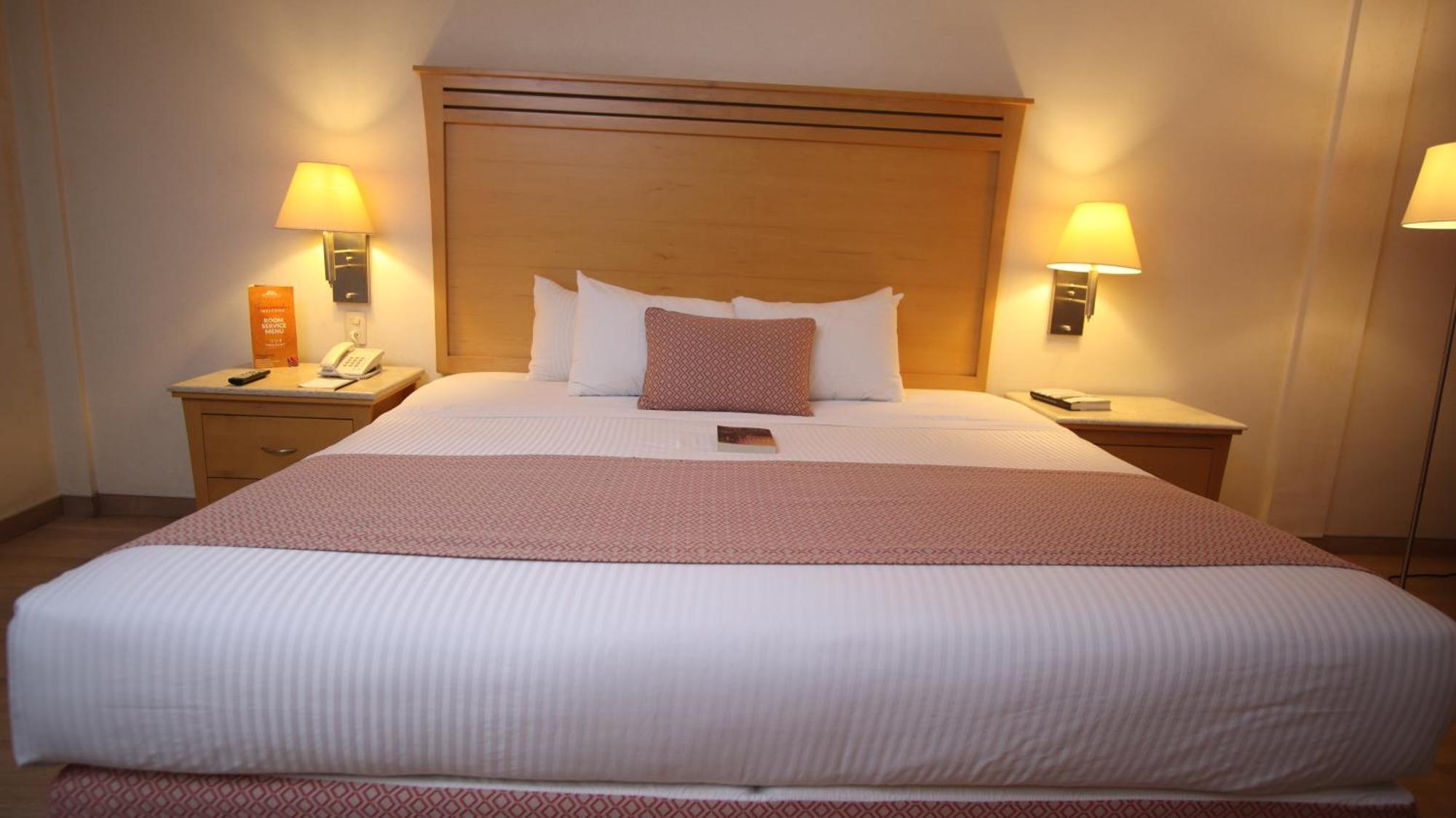 Quarto com Cama King-size - Não Fumantes