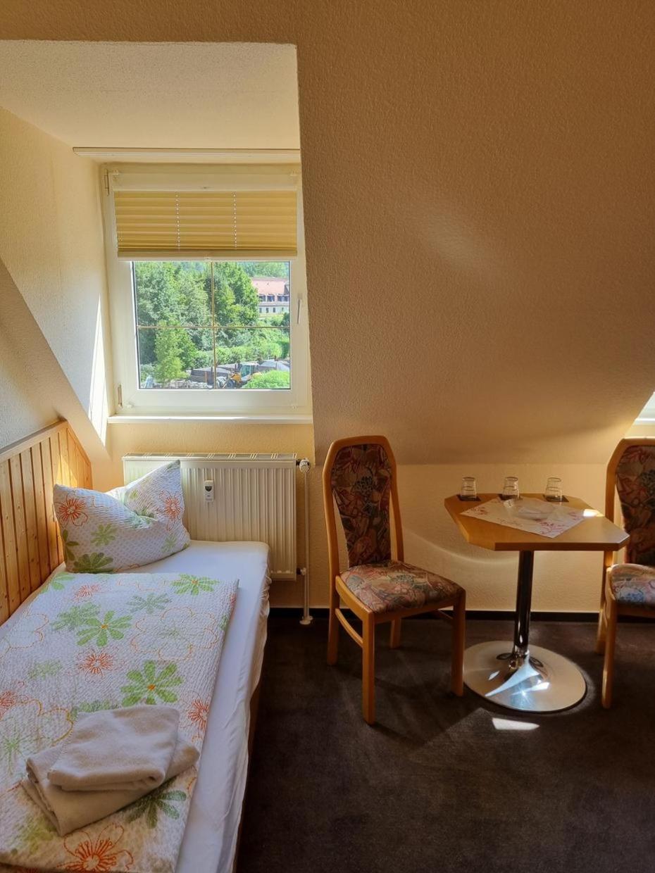 Dreibettzimmer