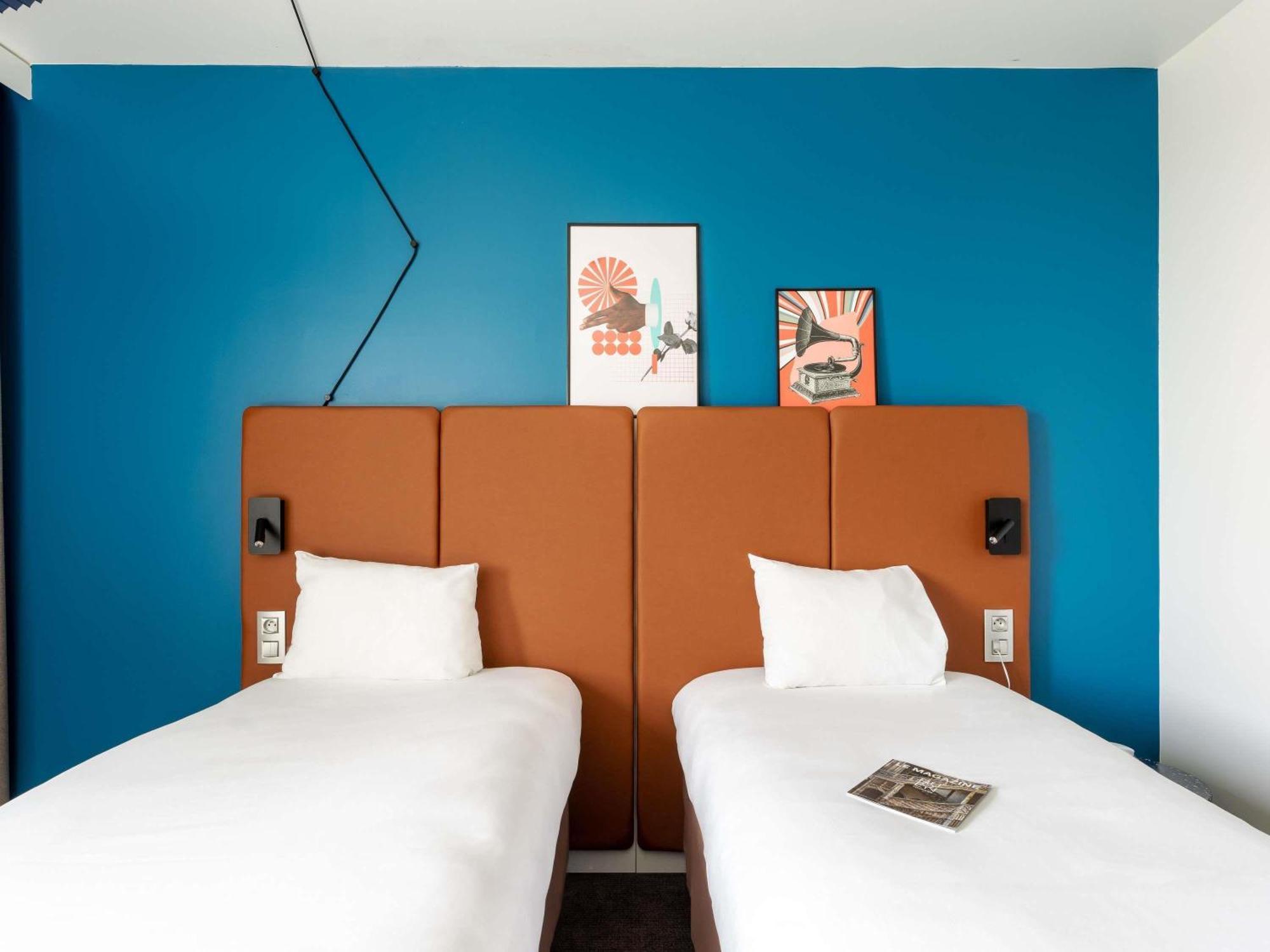 Standard Twin Room - Disability Access