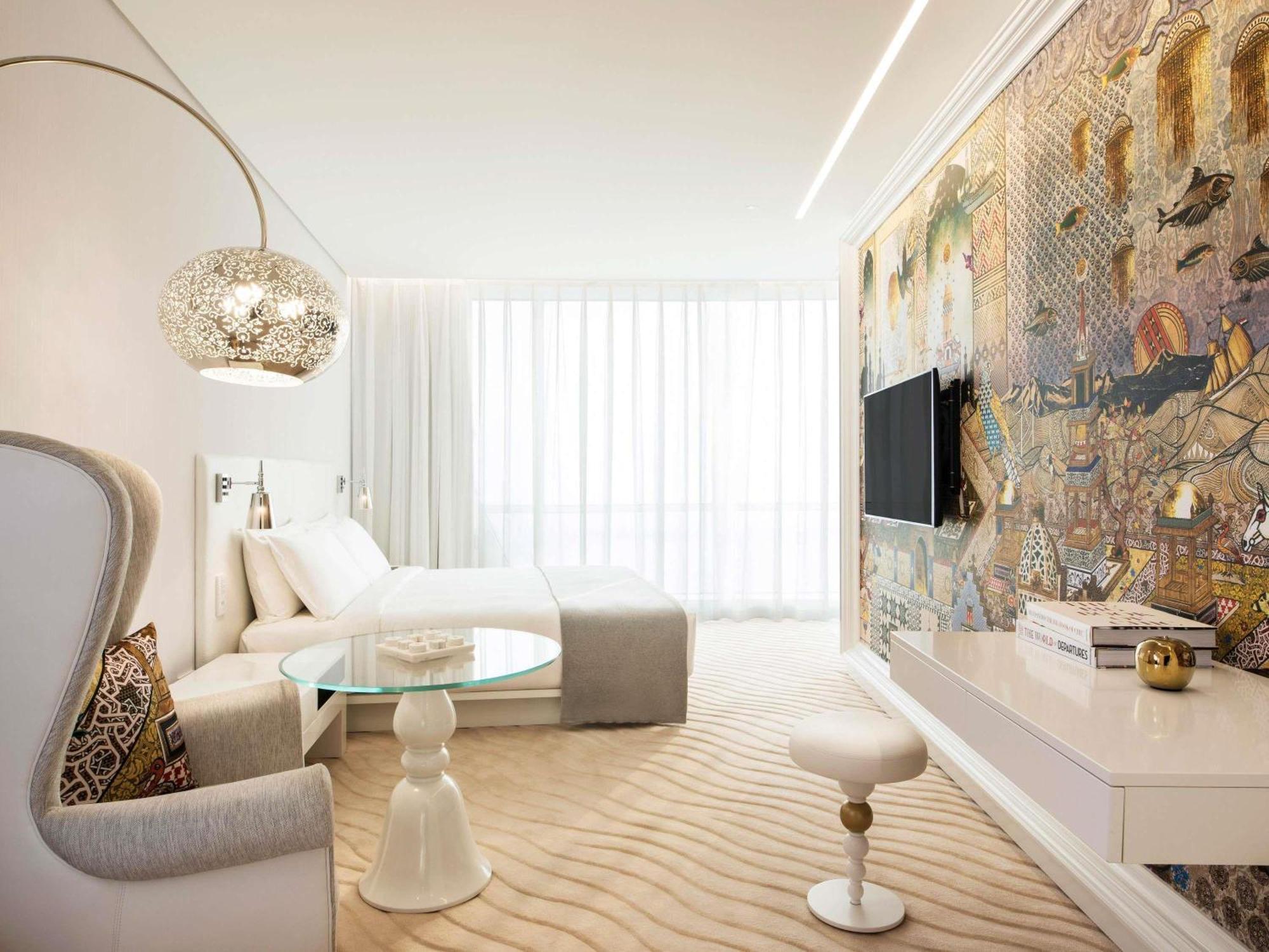 Signature Skyline Room, 1 King