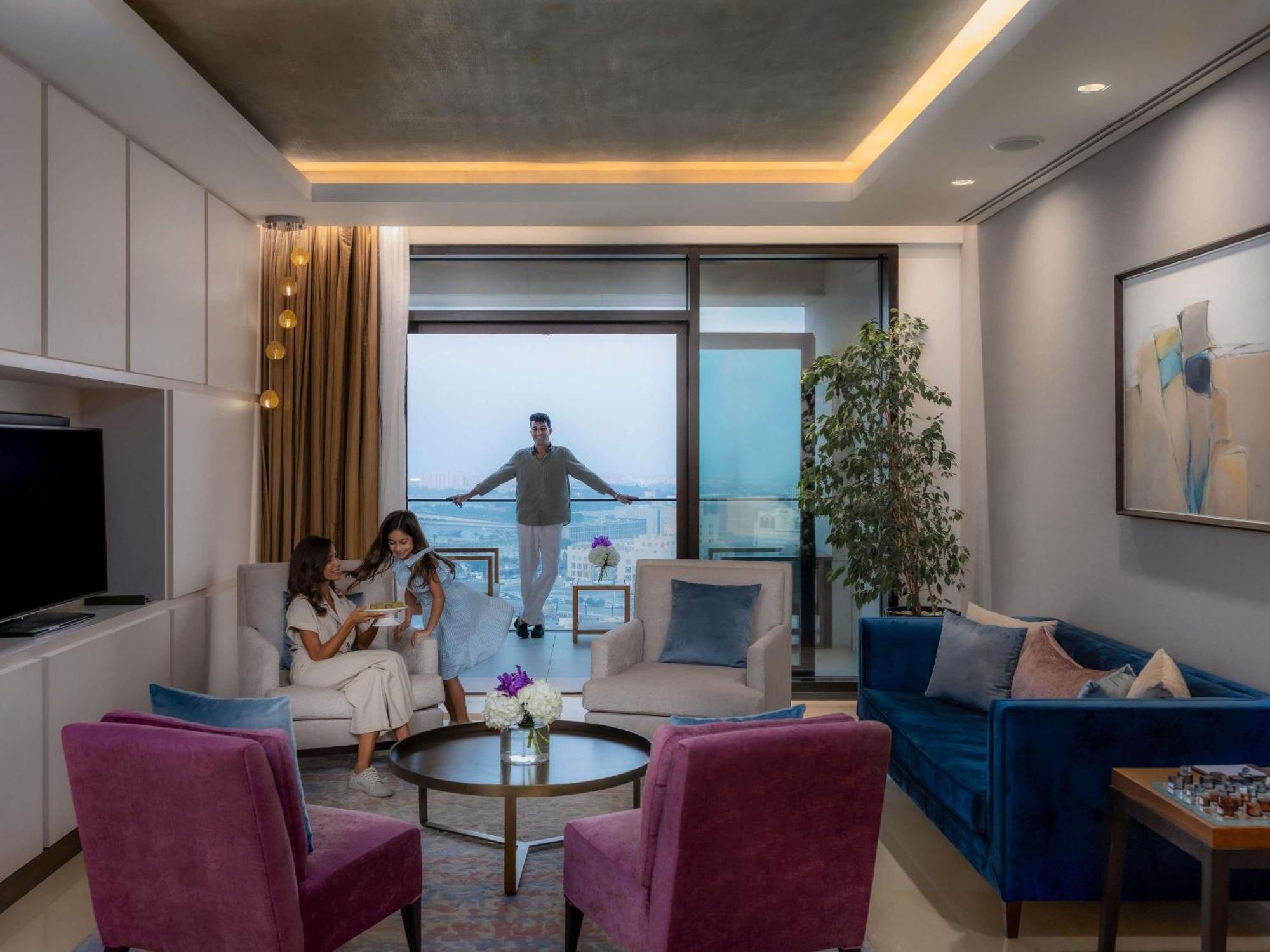 Apartamento de 2 Quartos com Varanda e Vista do Mar
