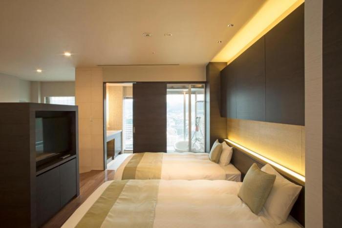 Premium Suite - Non-Smoking