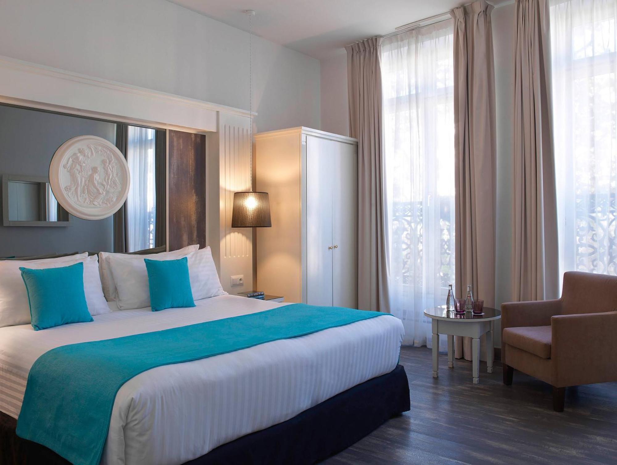Quarto Premium