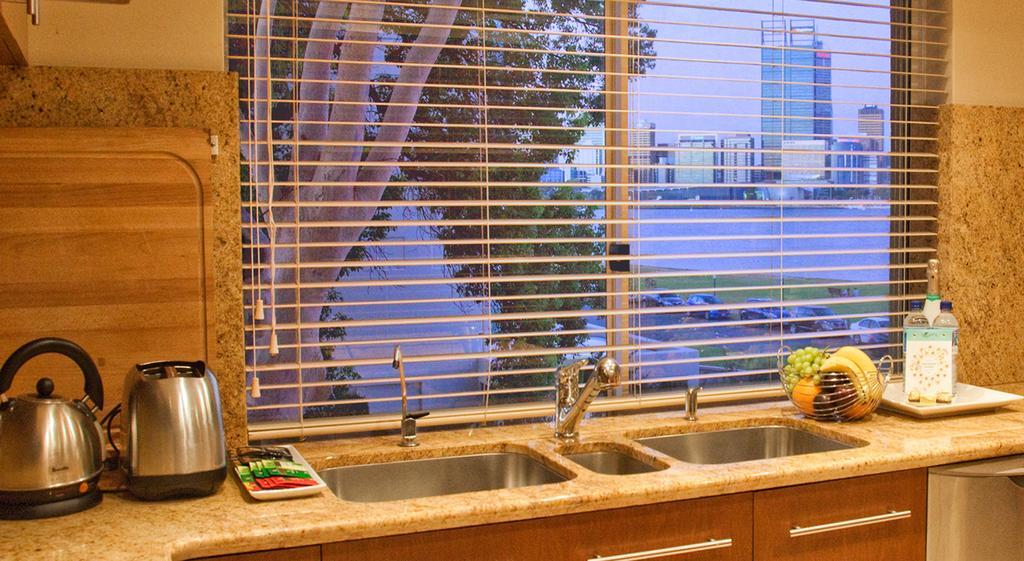 Grand One-Bedroom Suite River View