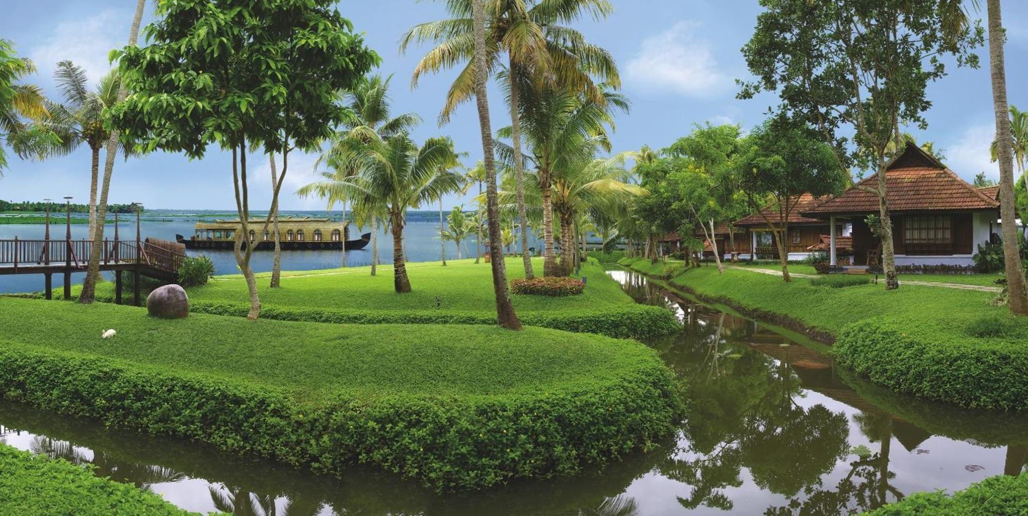Heritage Lake View Villa Private Pool Hi Tea One-hour sunset cruiseComplimentary house Wellness doctor consultation Evening Cultural program Complimentary FishingCycling Clay pottery experience,258581601:JPEG