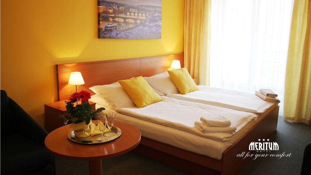 Triple Room,415703097:JPEG