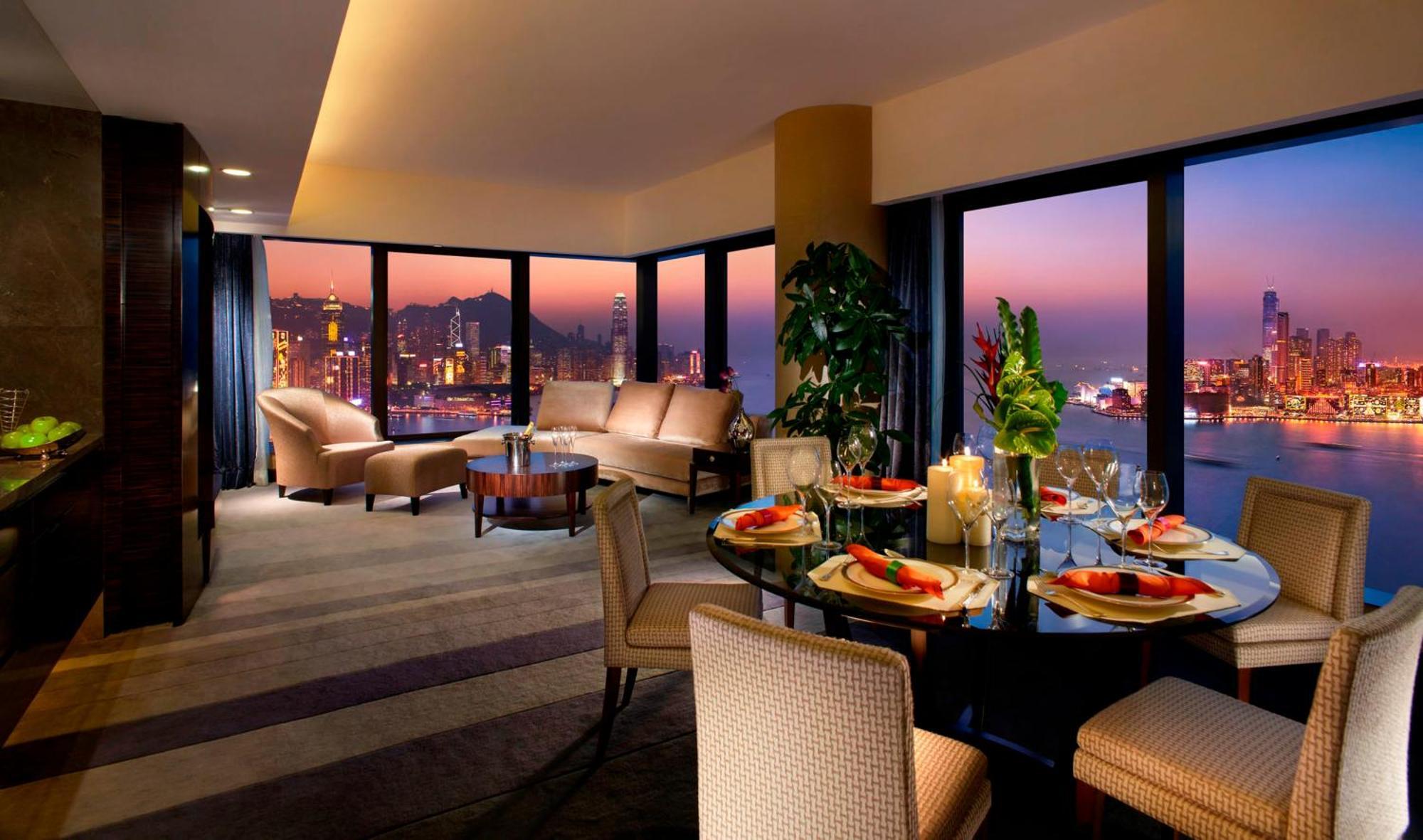 Premier King or Twin Suite Harbour View