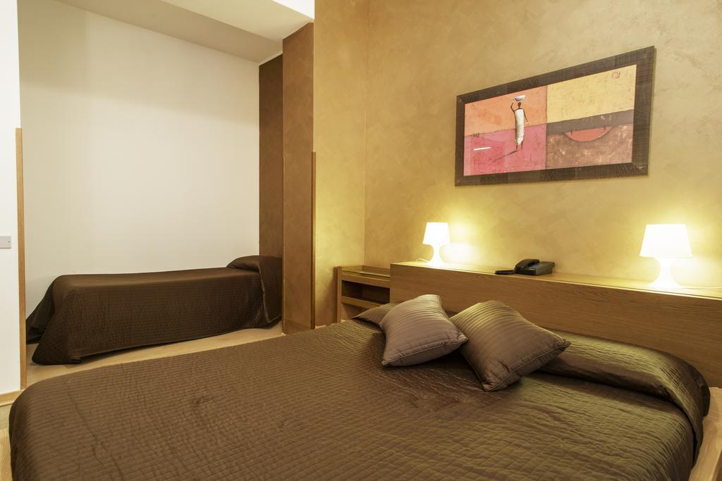Triple Room with Bathroom