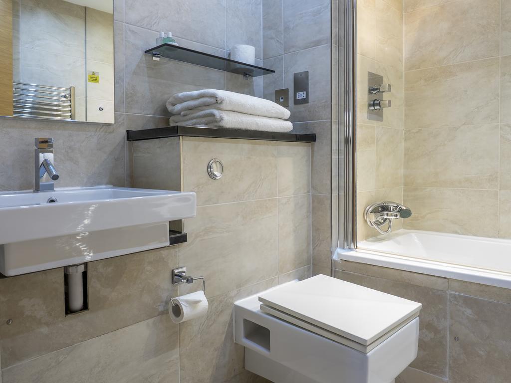 Large Superior 2 Bedroom Apartment,380099398:JPEG