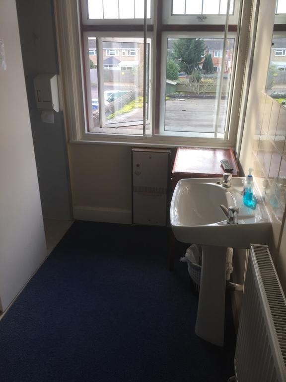 Single Room with Shared Bathroom