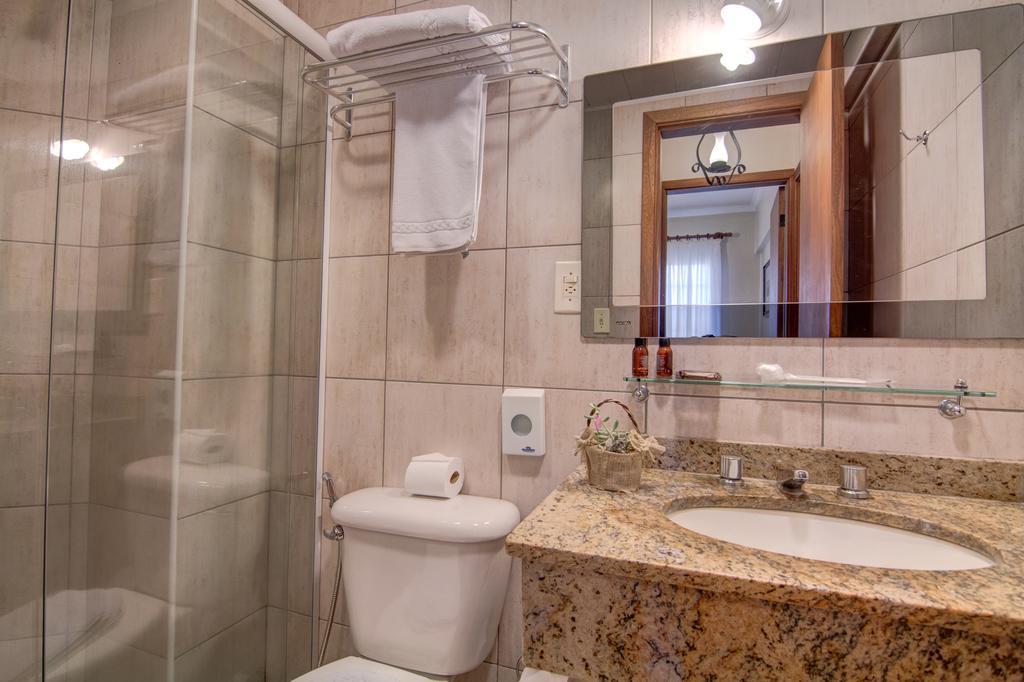 Two-Bedroom Apartment (4 Adults)
