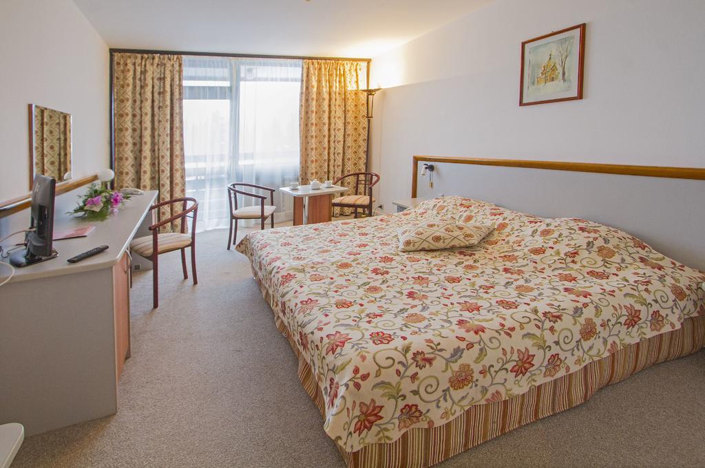 Superior Double Room,942536993:JPEG