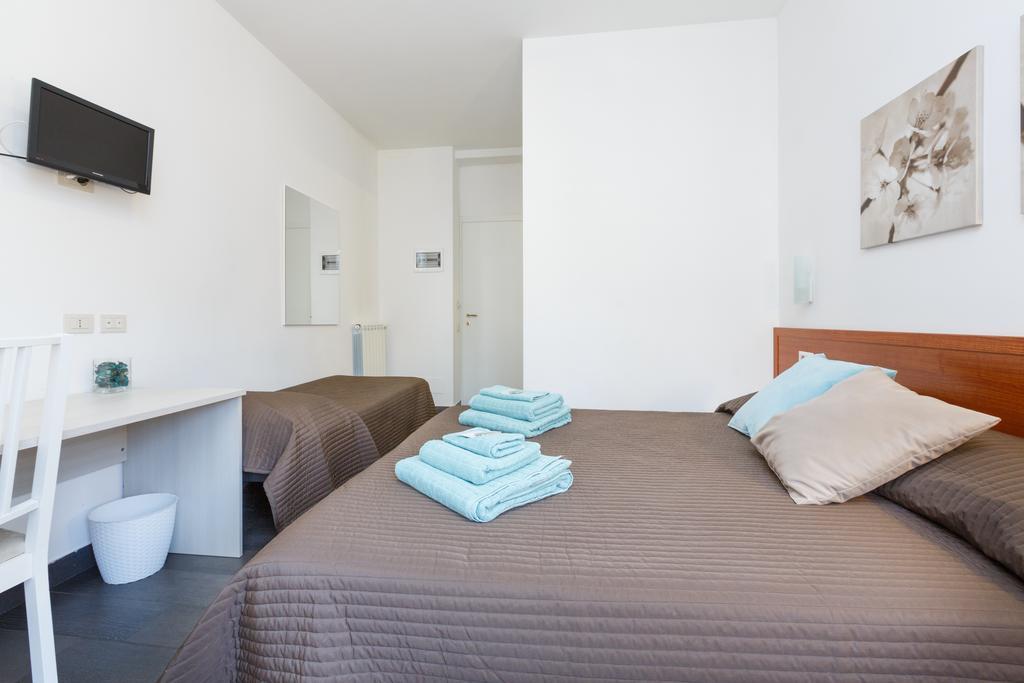 Basic Triple Room