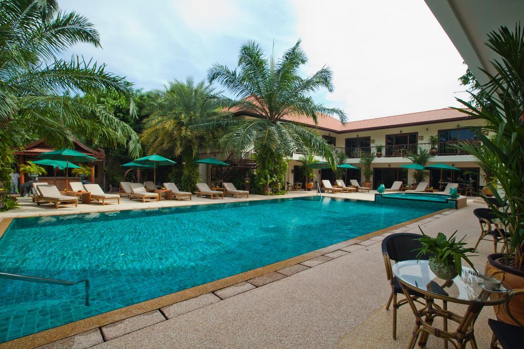 Standard Studio with Pool View