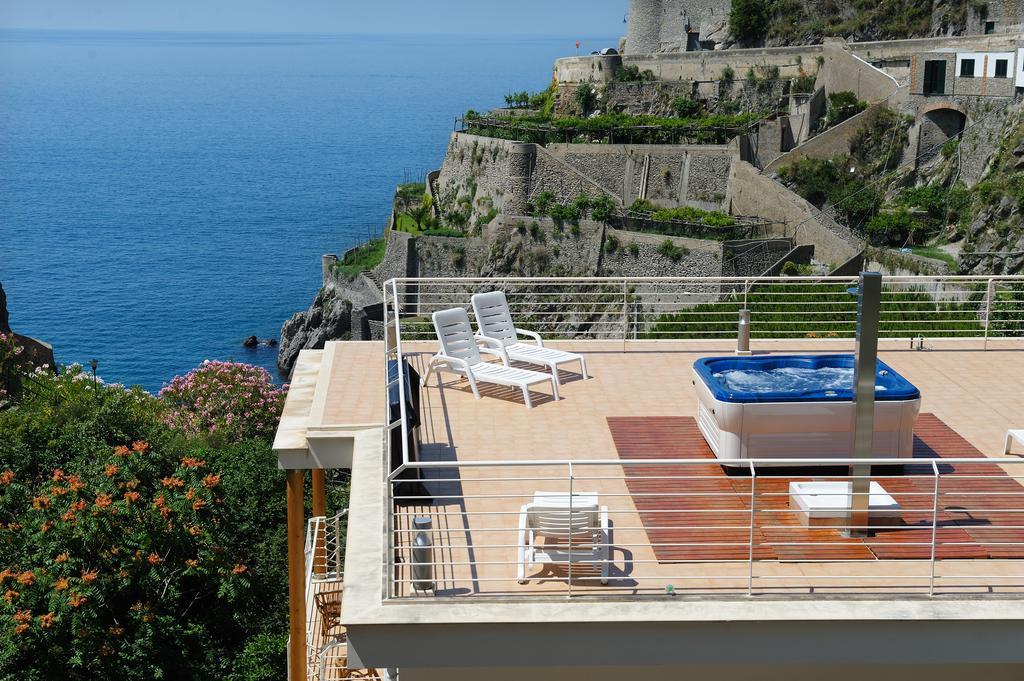 Studio with Sea View