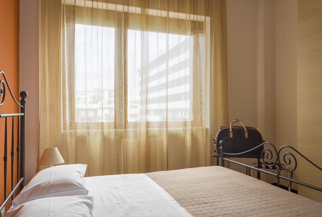Dreibettzimmer mit eigenem Bad