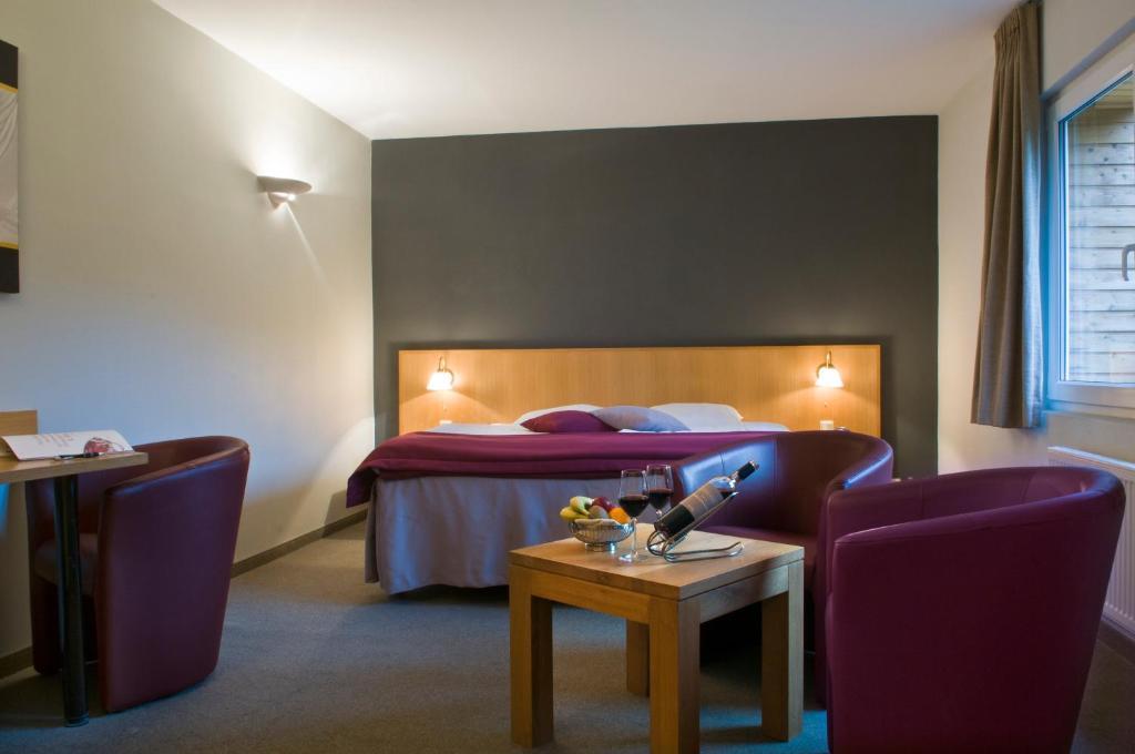 Double Room,30284117:JPEG