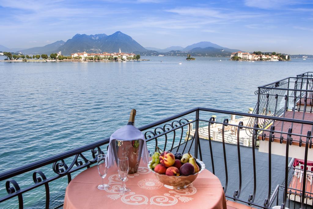 Doppelzimmer mit Balkon und Seeblick