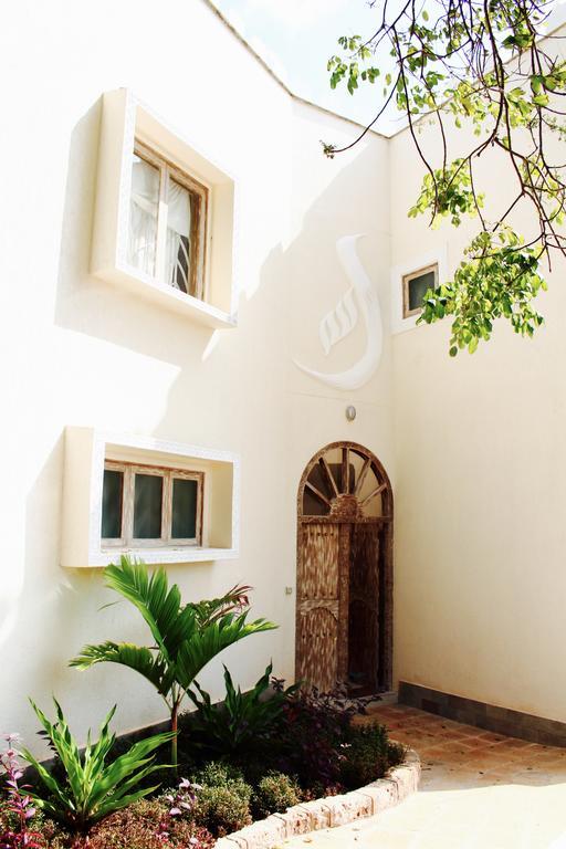Villa - Beach Front