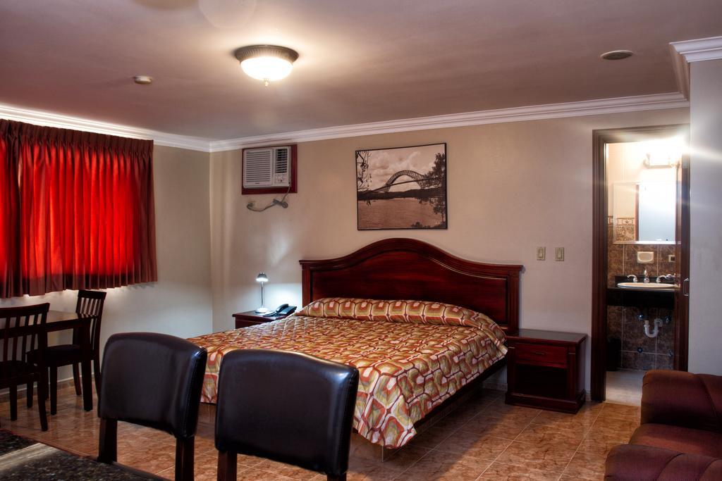 King Suite,1140856489:JPEG