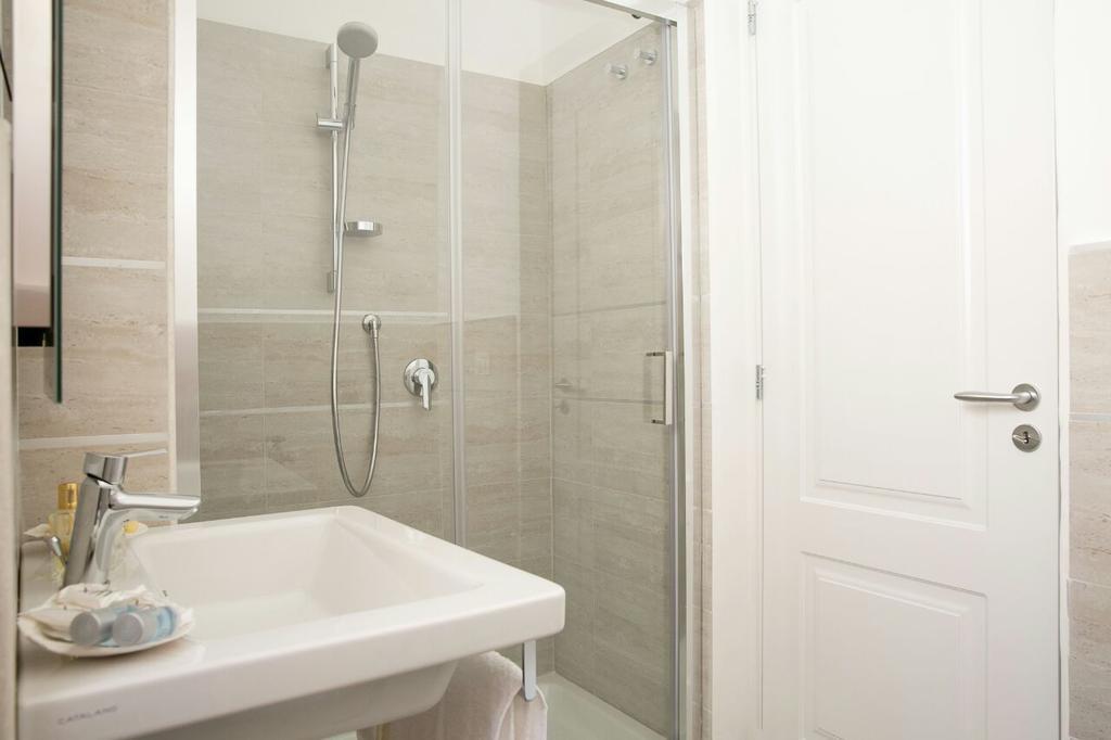 Duplex Quadruple Room