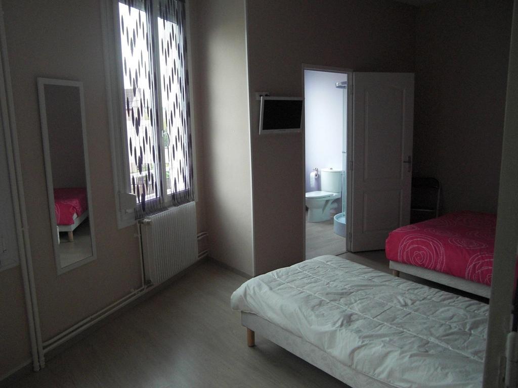 Doppelzimmer mit Gemeinschaftsbad